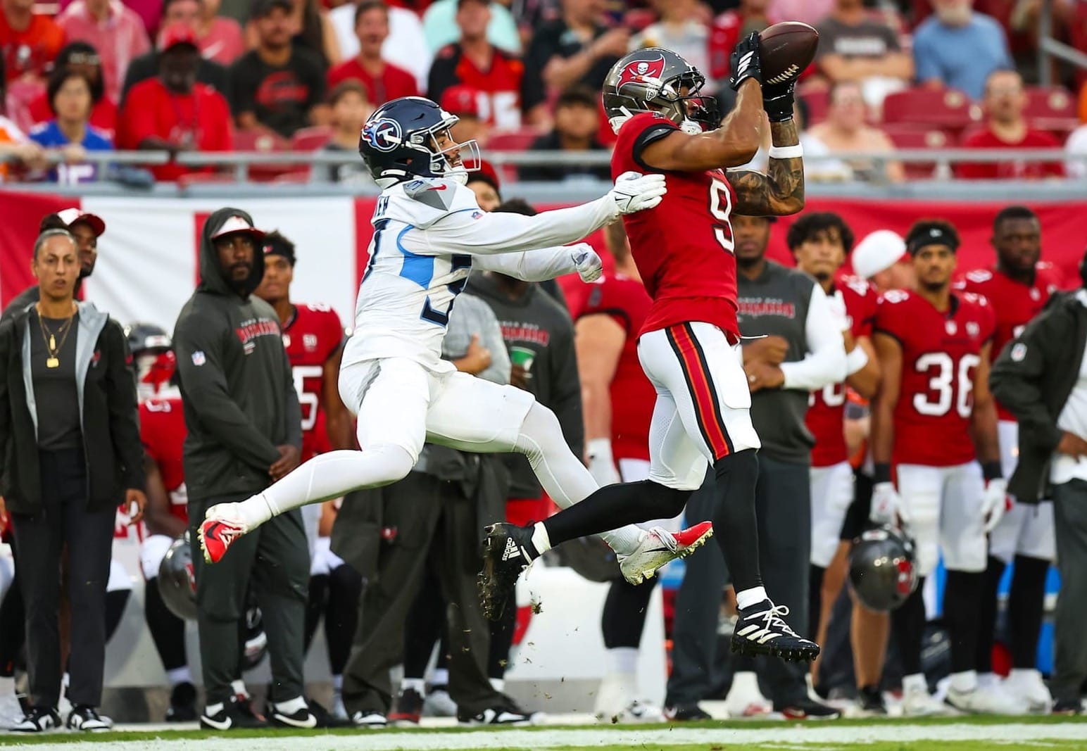 Depth Destroys: Bucs Backups Thump Titans 29–7 in Preseason Opener